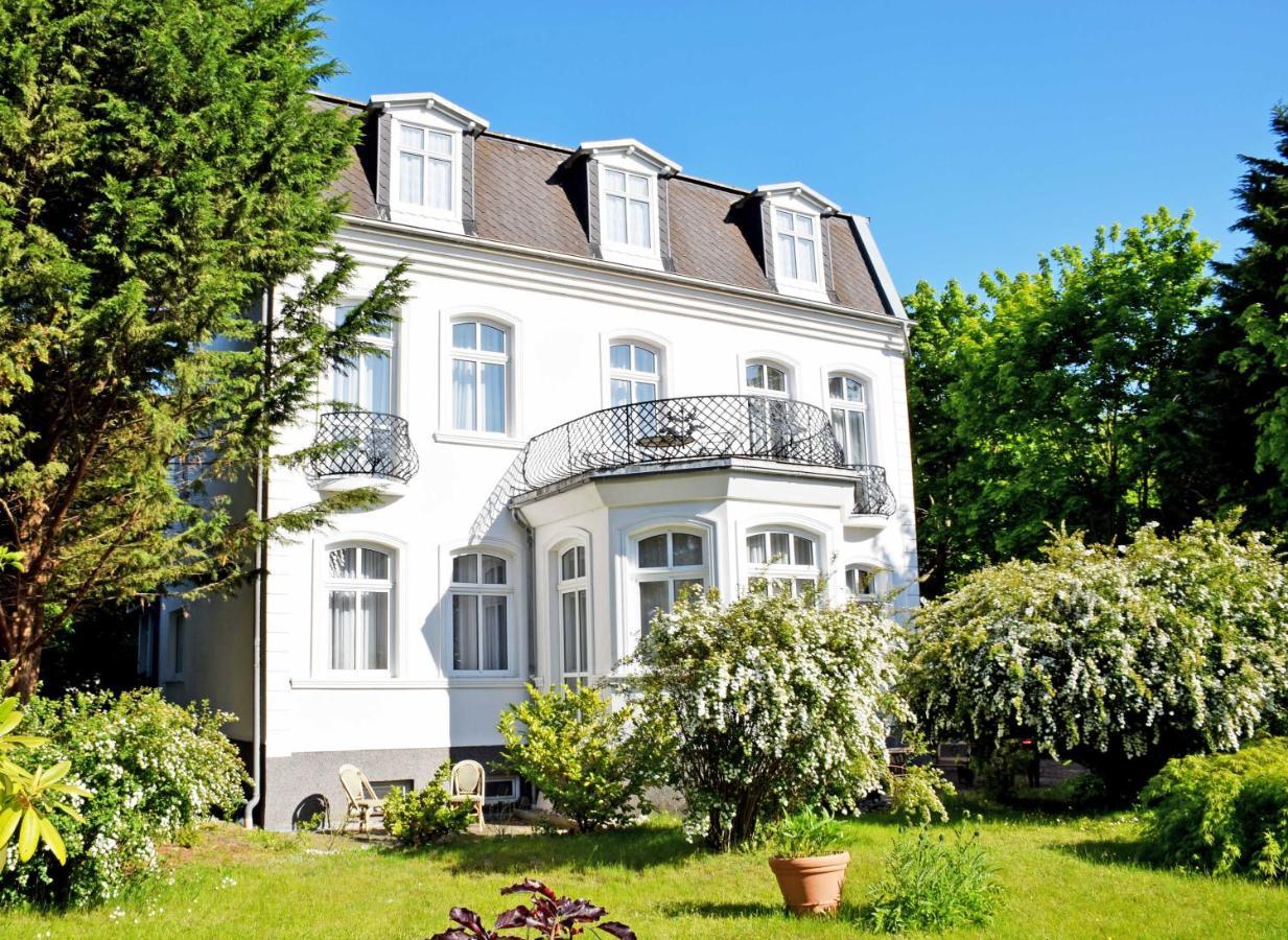 Villa Im Ostseebad Baabe Exterior photo